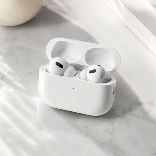AirPods blancs boîtier ouvert